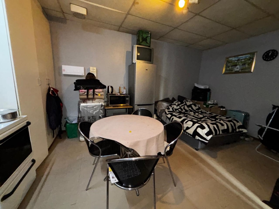 1 Bedroom Property for Sale in Willows Free State